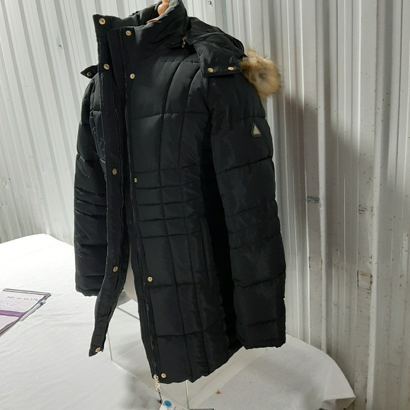 Ladies coat - Picture 6 of 7